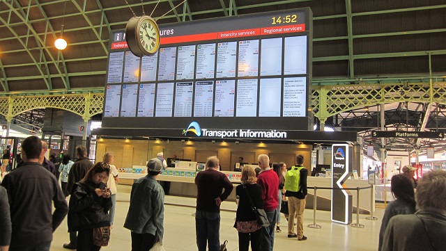 シドニー中央駅central Stationは 電車 ライトレール バスの公共交通機関の要 Australia Here And Now