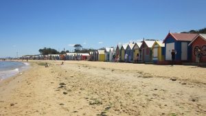 メルボルン、ブライトンビーチ　カラフル　小屋　オーストラリア