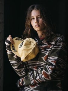 デウスエクスマキナのレディース